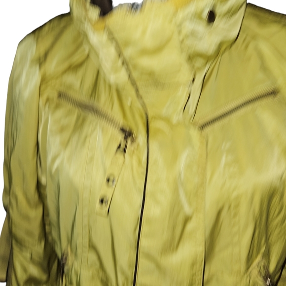 Golf Lovely Hooded Jacket - Picture 15 of 16